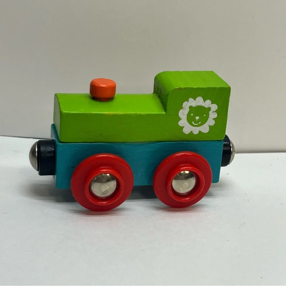 Train magnetic wooden toy train green blue red‎ lion graphic replacement